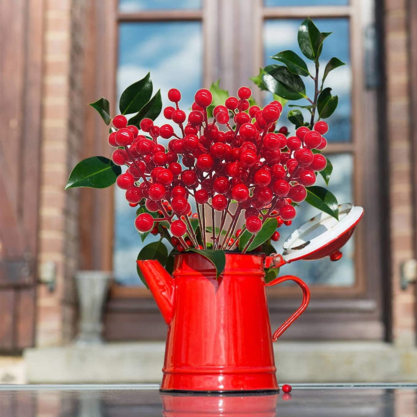 SLXDEX 24 pcs Red Holly Berry Stem Picks - Decorative Wire Stem Branch Sprays for Christmas Tree Decoration, Holiday Decor, Silk Flower Arrangements, Home DIY Crafts (24, 6.7inch)