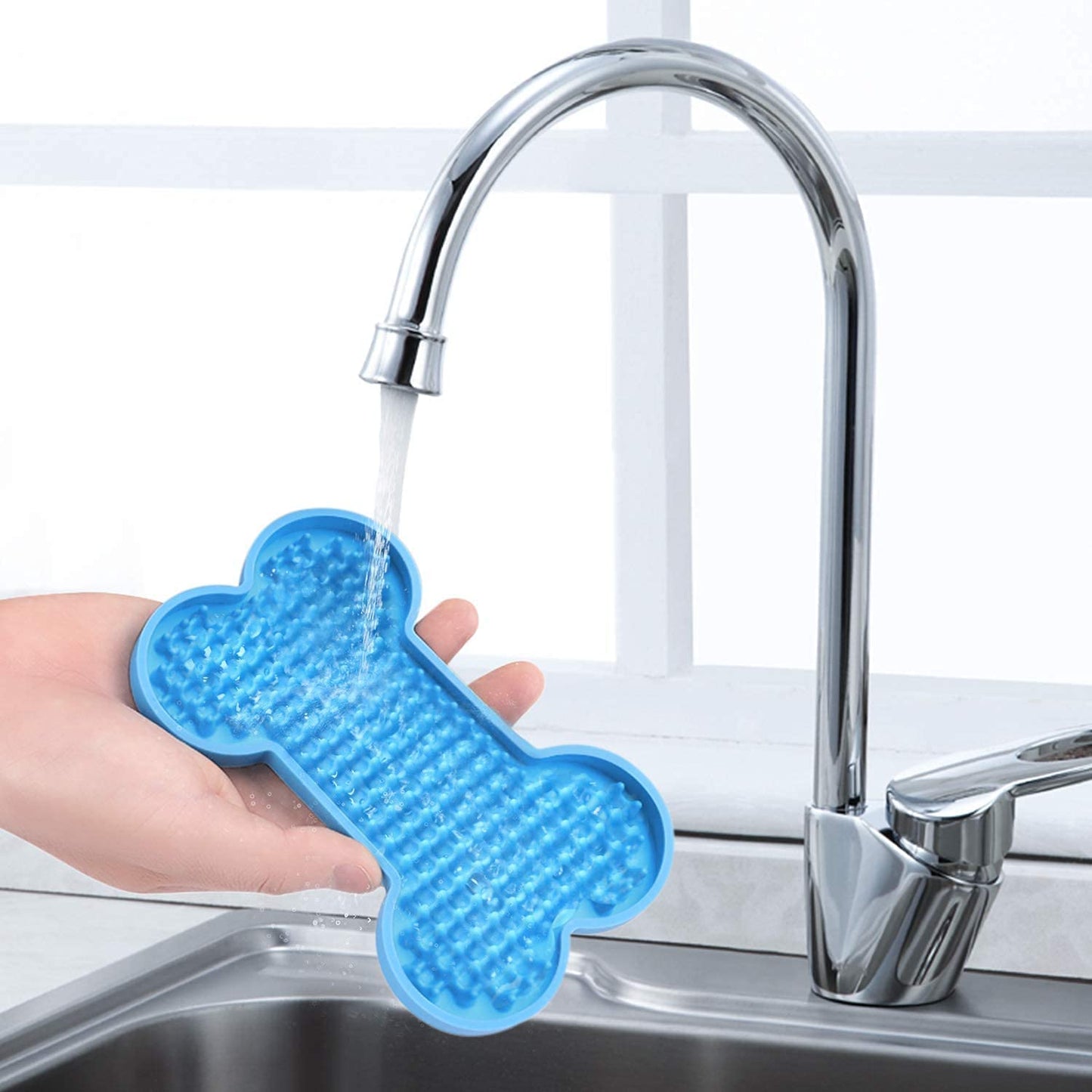 Petbank Lick Mat for Dogs - 2 Pack Peanut Butter Licking Mats, Slow Feeding Bowl, Tattoo and Anxiety Reducer for Pet Food, Yogurt, Bath, Grooming and Training