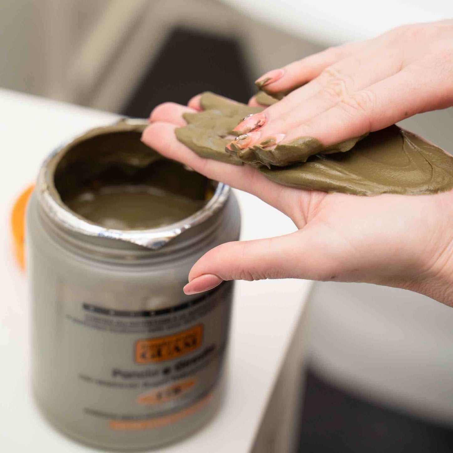 GUAM Cellulite Remover Kit, Cellulite Treatment Set, Bundle Pack 2-in-1: Hot Seaweed Mud Body Wrap with Tourmaline, FIR 1KG + Skin Tightening Cream Gel, FIR 250 ML