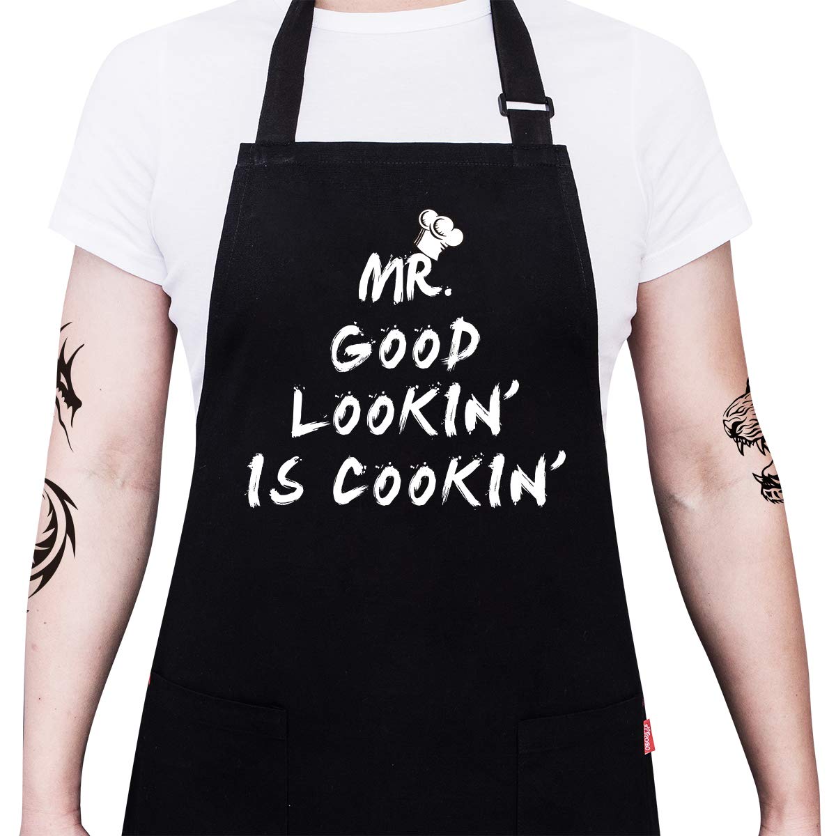 Funny Grilling Aprons for Men - BBQ Cooking Apron with 2 Pockets, Adjustable Neck Strap and 40" Long Ties - That's What I Do I Grill and I Know Things