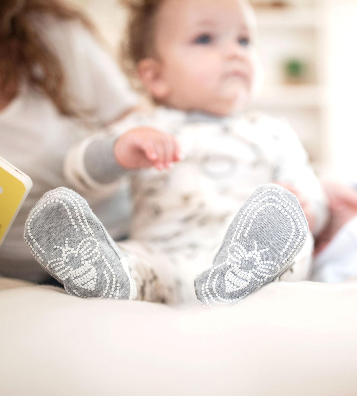 Burt's Bees Baby Baby Boys Pajamas, Zip-front Non-slip Footed Pjs, Organic Cotton and Toddler Sleepers, Happy Herbivores, 12 Months US