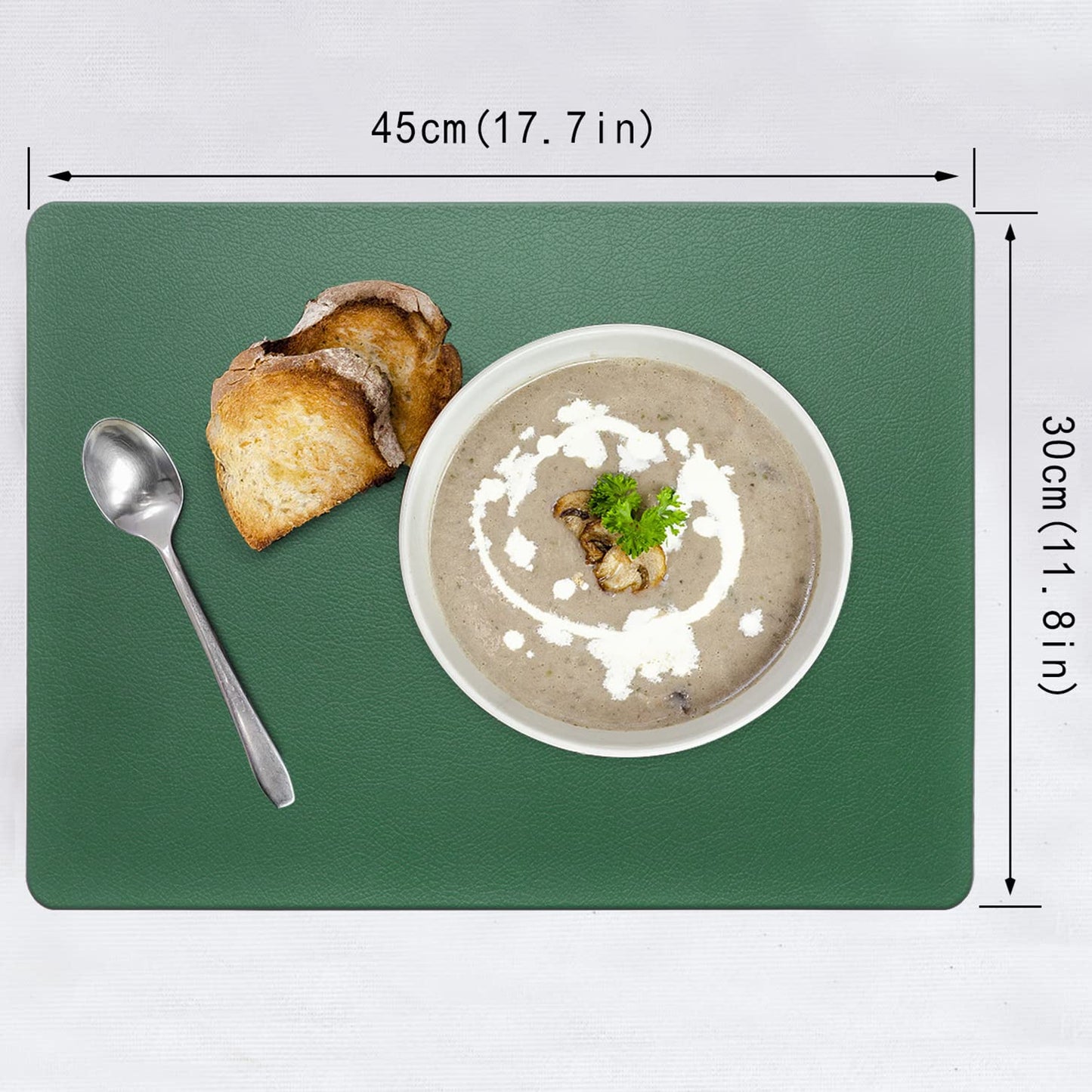 Faux Leather Placemats HeloHo Green Table Place Mats Set of 4 Waterproof Oilproof Heat Stain Resistant Washable Wipeable Placemat for Kitchen Dining Table Decoration Indoor Outdoor