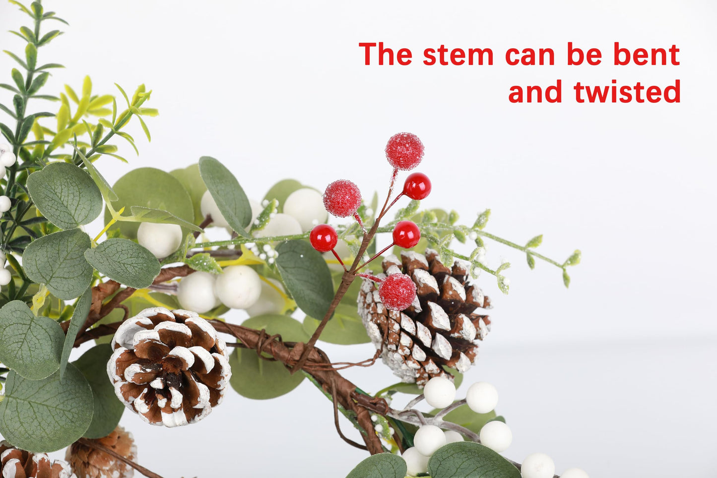 Lescli Frosted Red Berry Stems, 20 Pack Artificial Snowy Red Berry Picks Red Holly Berries for Christmas Tree Decor, DIY Wreaths, Crafts, Candle Rings, Garland, Gift Wrapping