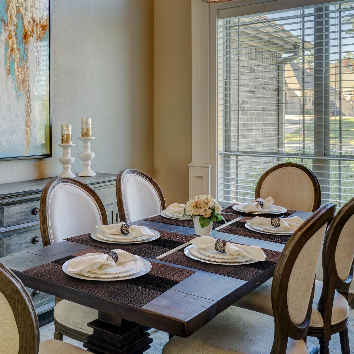 Aofmee Placemats, Heat Resistant Place Mats Set of 6, Washable PVC Table Mats, Woven Vinyl Plastic Placemats for Kitchen Dining Table, Non-Slip Stain Resistant Placemat Indoor Outdoor, Easy to Clean