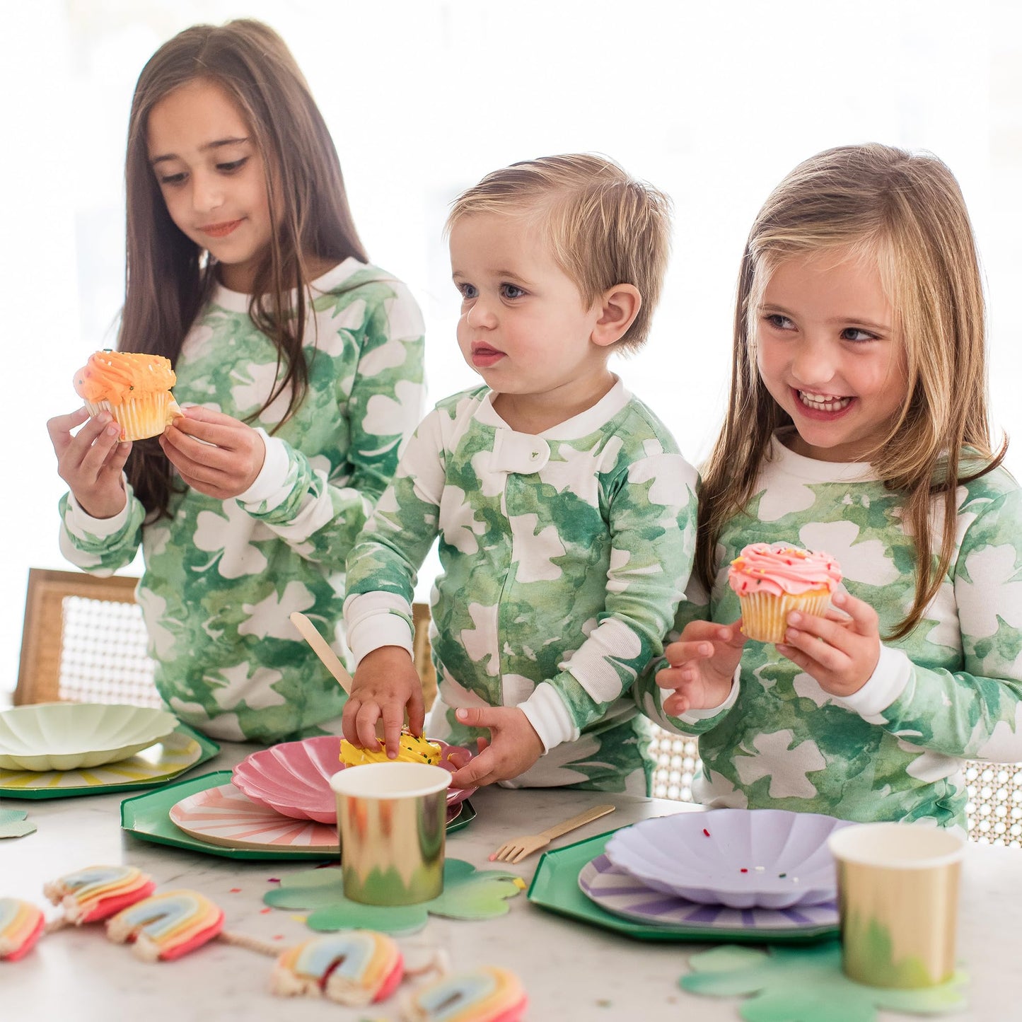 Burt's Bees Baby Baby Boy's Sleeper PJs, 100% Organic Cotton, One-Piece Footie, Zip Up Jumpsuit, Snug Fit Pajamas, Artsy Clover, 12 Months