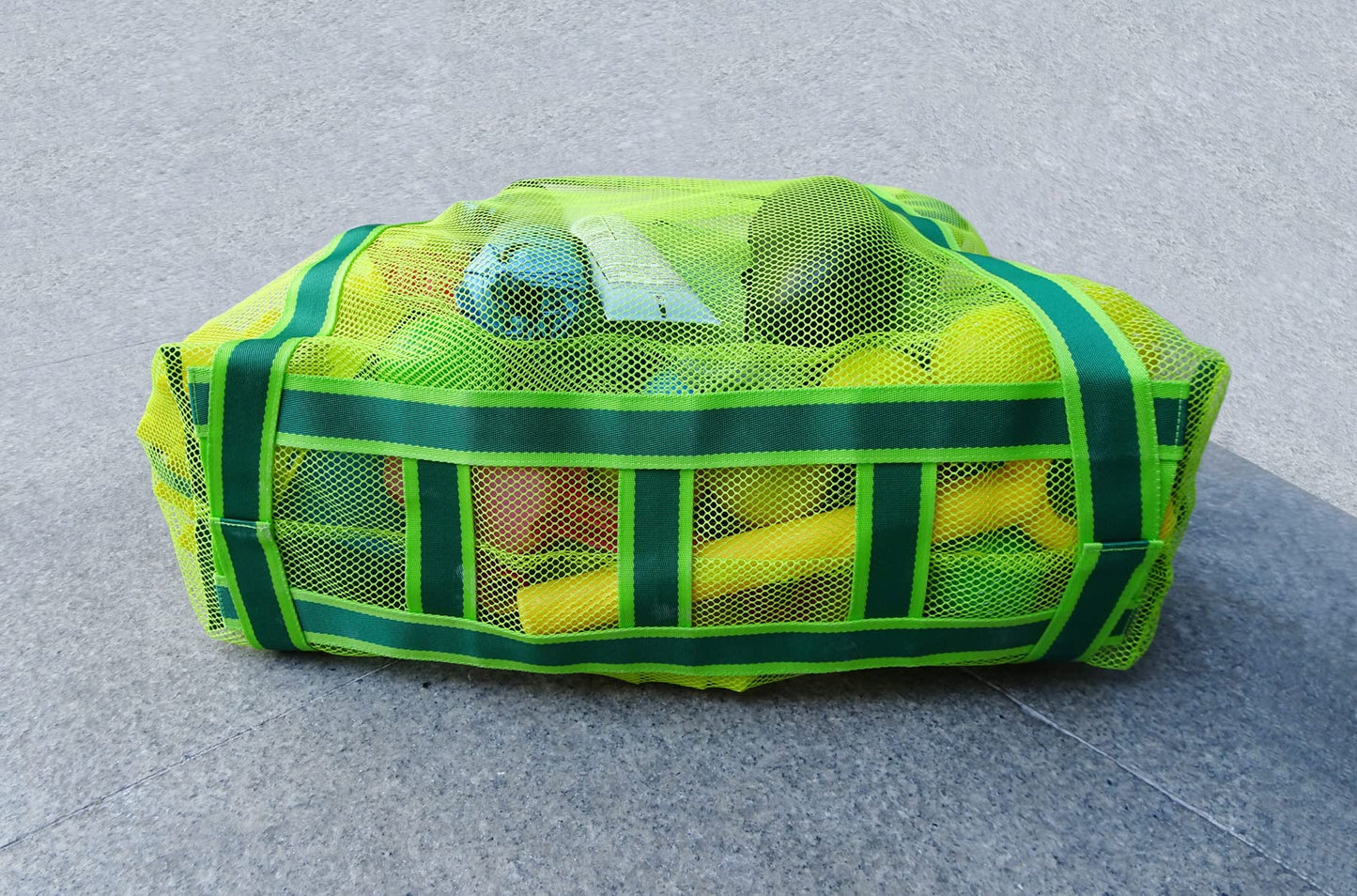 Leberna Large Beach Bag with Zipper Lightweight - Beach Toy Mesh Bag for Swimming Pool Sand Toys Green
