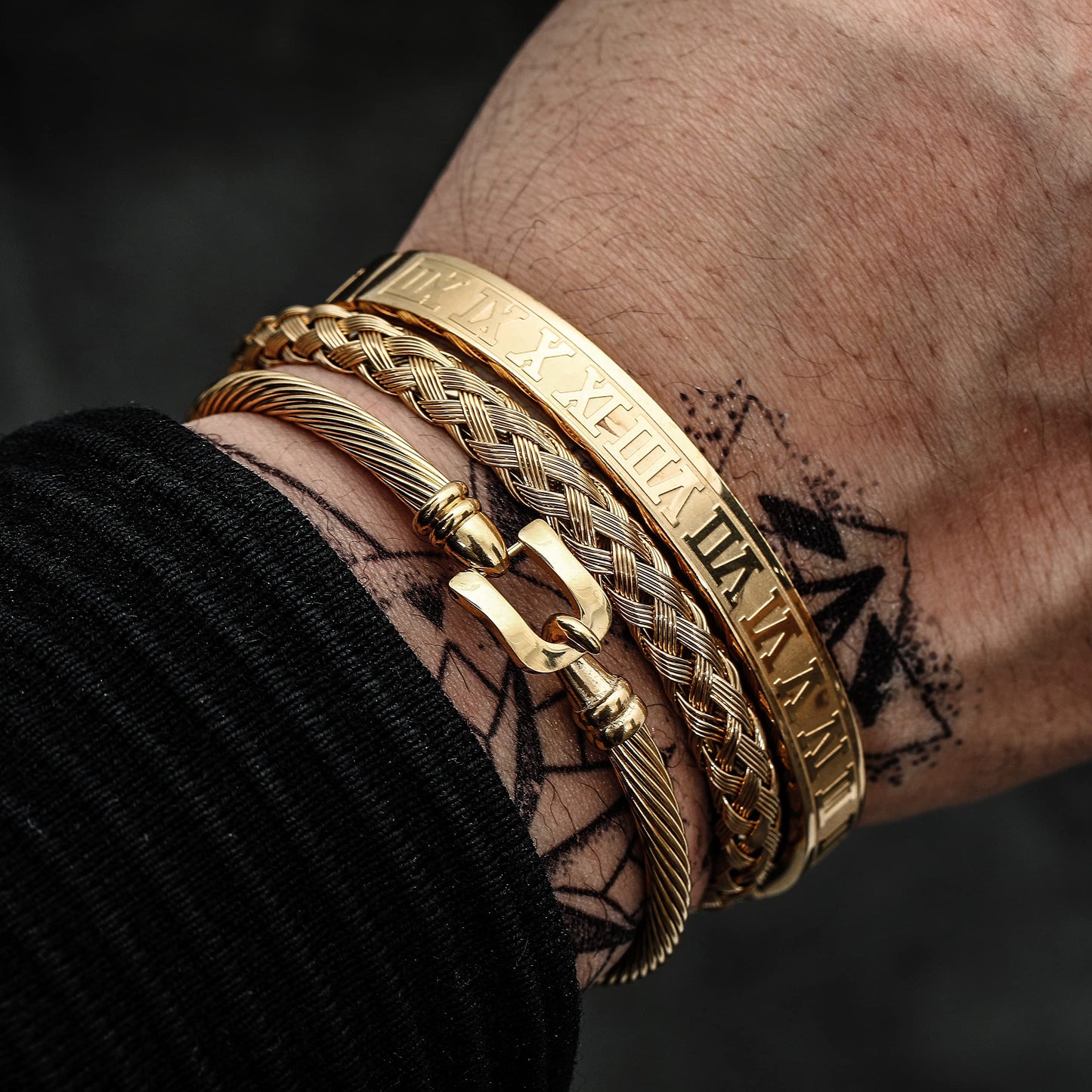 WFYOU 3PCS Stainless Steel Bracelets for Men Gold Roman Numeral Bangle Bracelet Twisted Cable Bracelet Adjustable Cuff Bracelet Mens Luxury Jewelry Bracelets Gifts