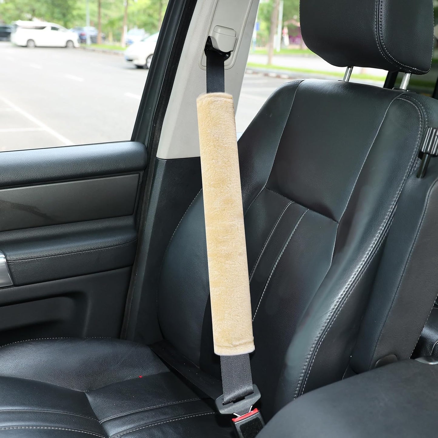 Amooca Soft Faux Fur Universal Fit Seatbelt Cover Car Truck SUV Airplane Seat Belt Shoulder Pad for Carmera Backpack Straps Neck Cushion Protector 2 Pack 10.5in Dark Gray